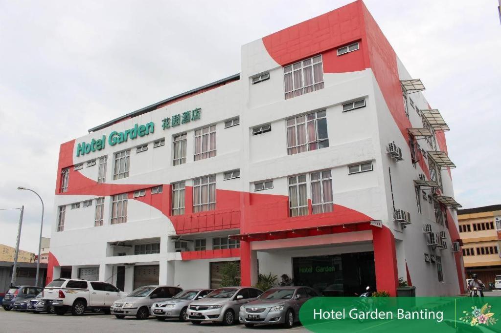 The Garden Hotel Бантинг Экстерьер фото